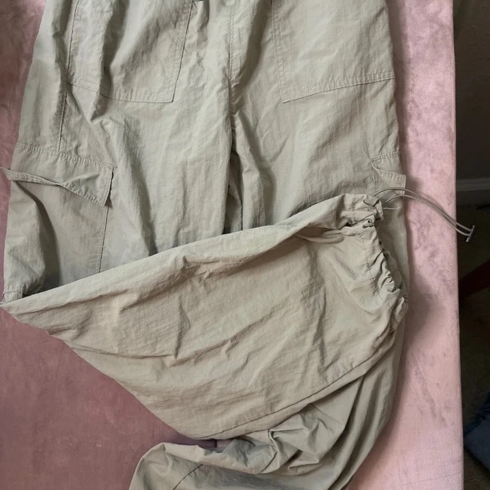 No Boundaries Olive Wide Leg Cargo Jumpsuit Pants - Picture 3 of 4